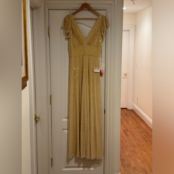 NWT Mac Duggal #5646 Embellished Butter Yellow Flutter Cap Sleeve A-Line Gown - Picture 4 of 11